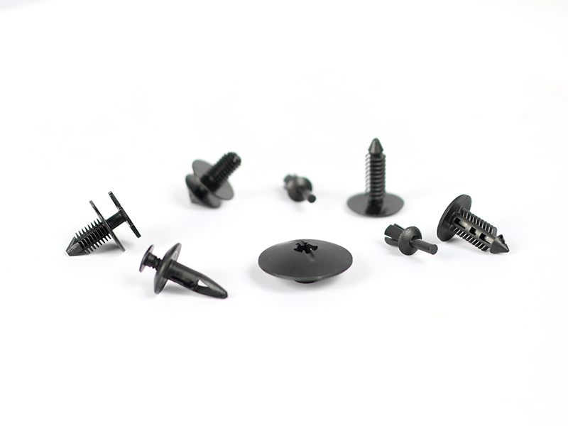 车身内饰零部件